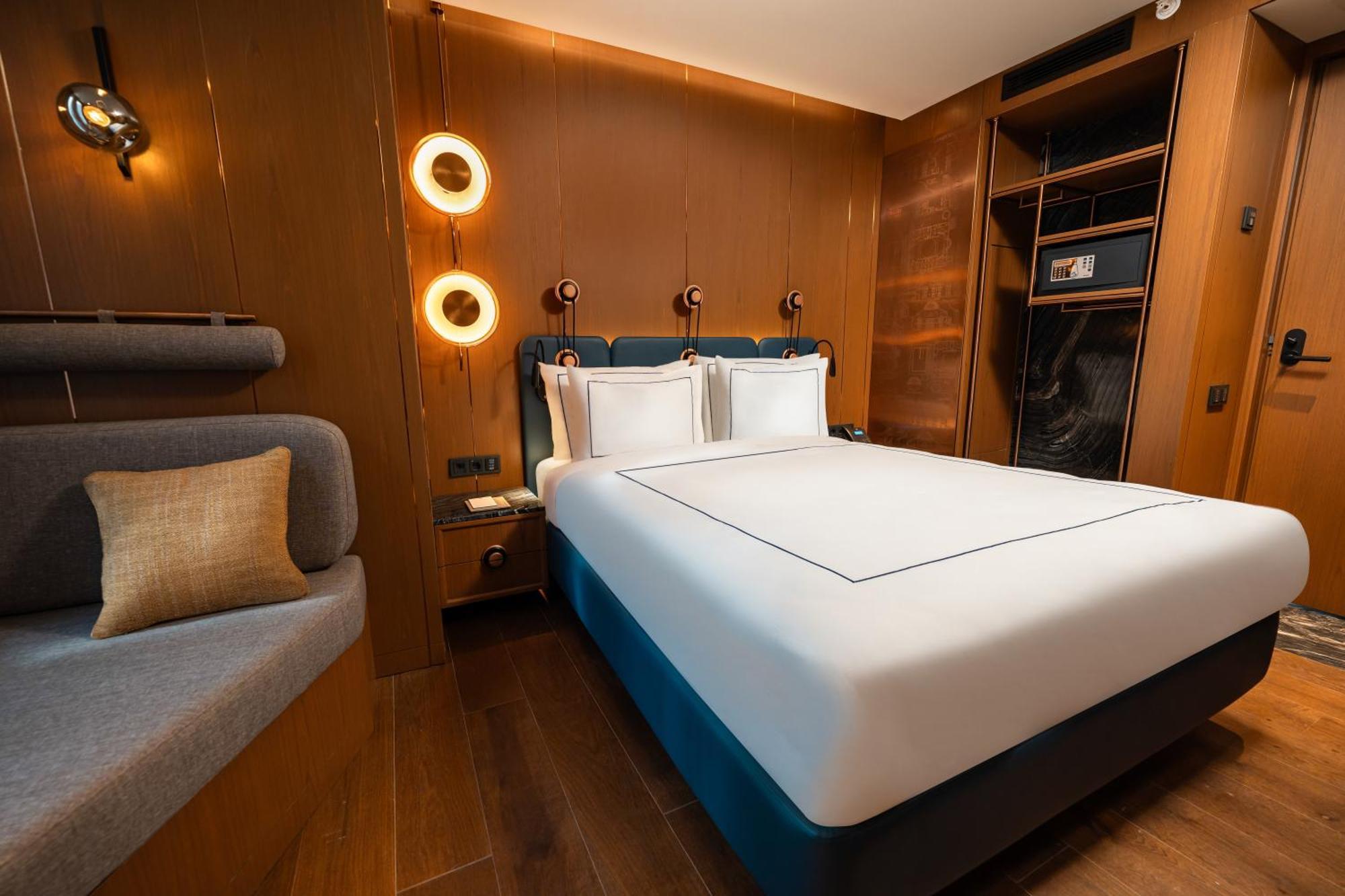 Otel Sura Concept
